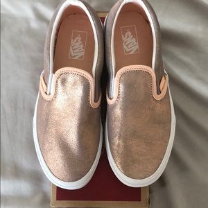 Rose Gold Vans kids size 4 New in Box